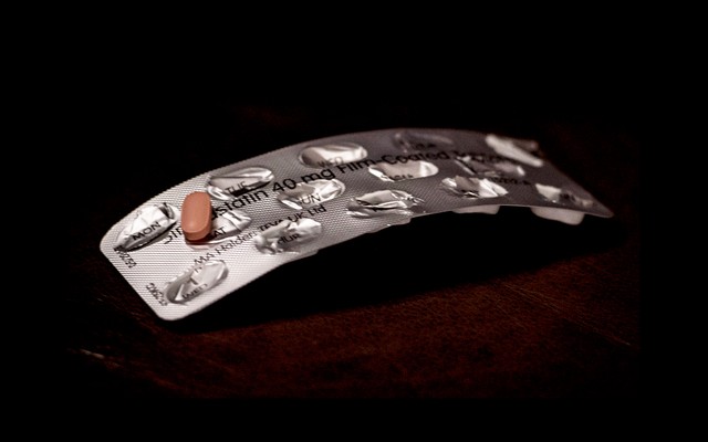 Photo of a pack of statins