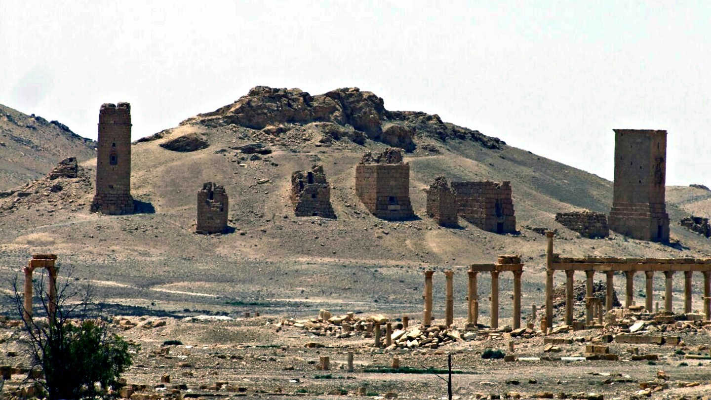 The Rubble Of Palmyra And Its Lessons The Atlantic