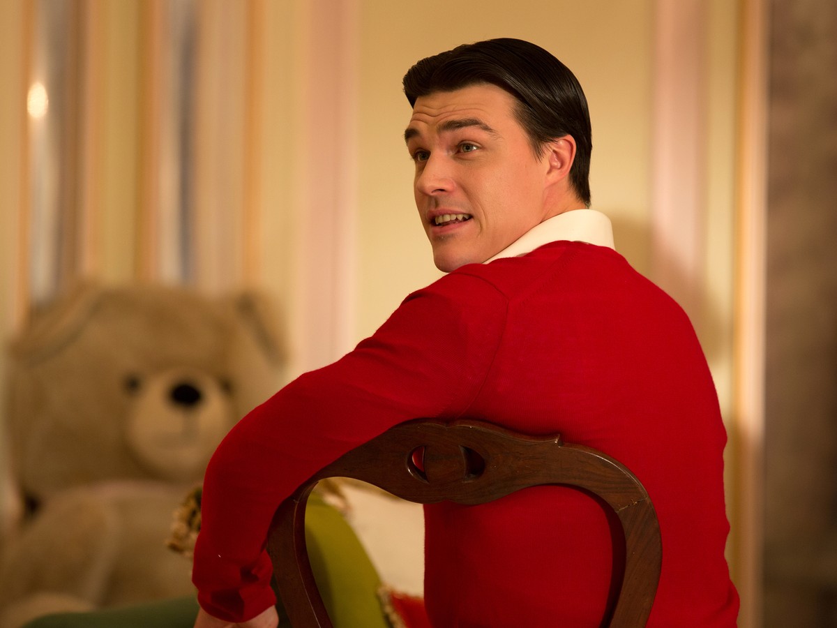 American Horror Story Freak Show Stumbles On The Atlantic