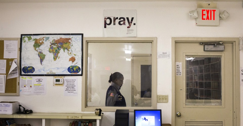 The Continuing Disparity In Women S Prison Education The Atlantic