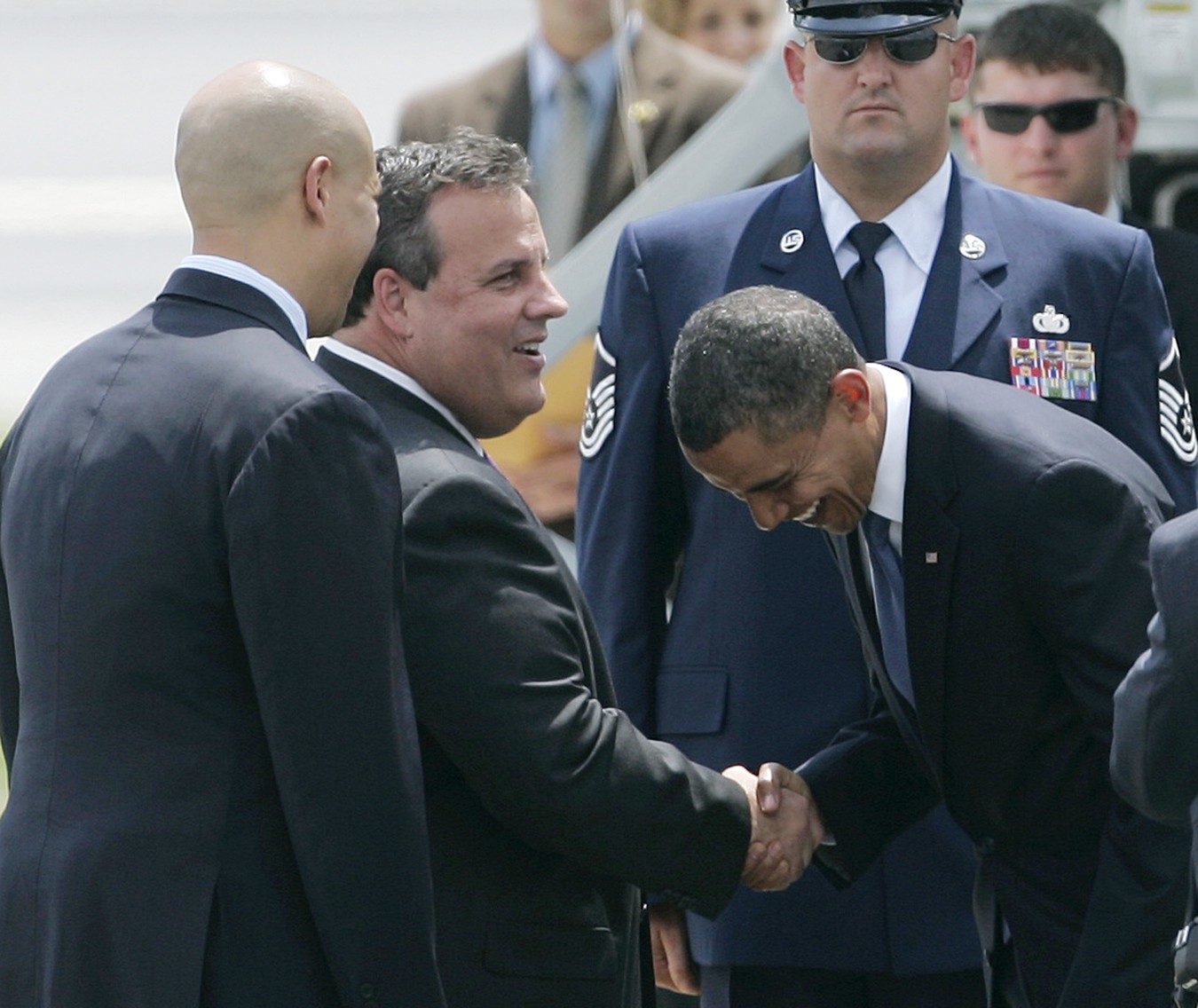 A Not-So-Brief List of All the Things President Obama Has Bowed To ...