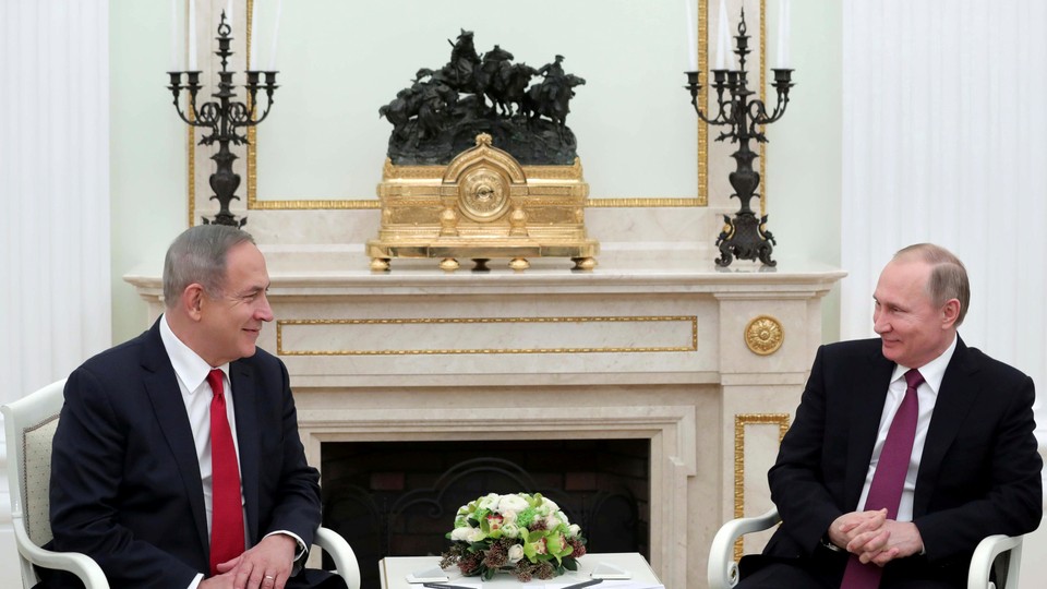 Russian President Vladimir Putin meets with Israeli Prime Minister Netanyahu in Moscow in 2017