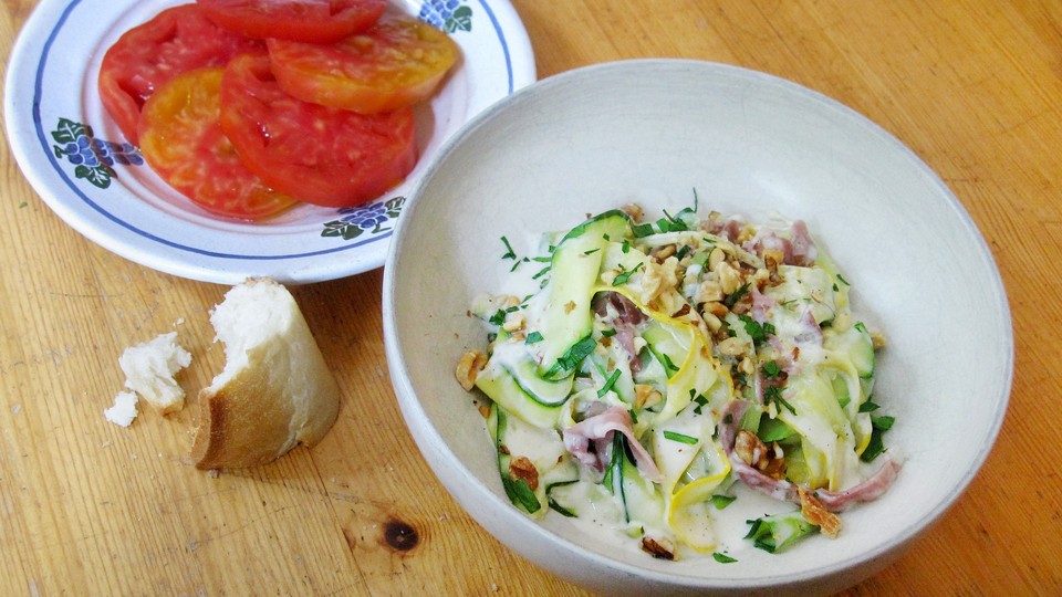 How to Make Zoodles (4 ways) w/o a Spiralizer - The Food Charlatan