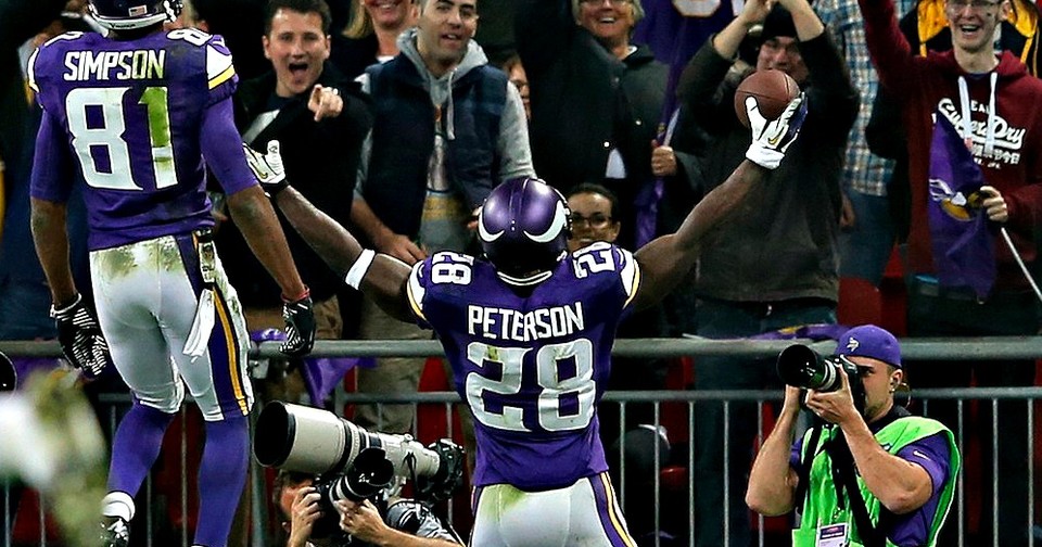 NFL to reinstate Adrian Peterson on Friday