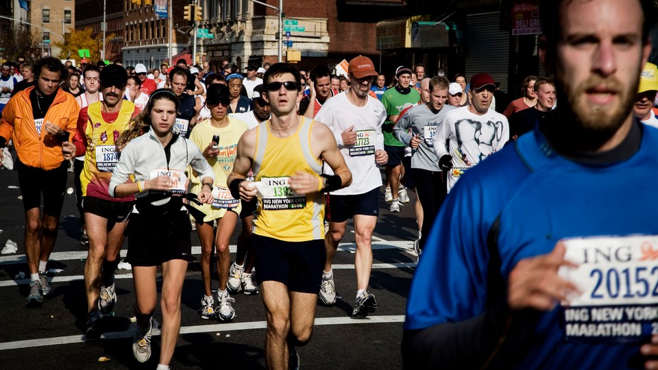 people running a marathon