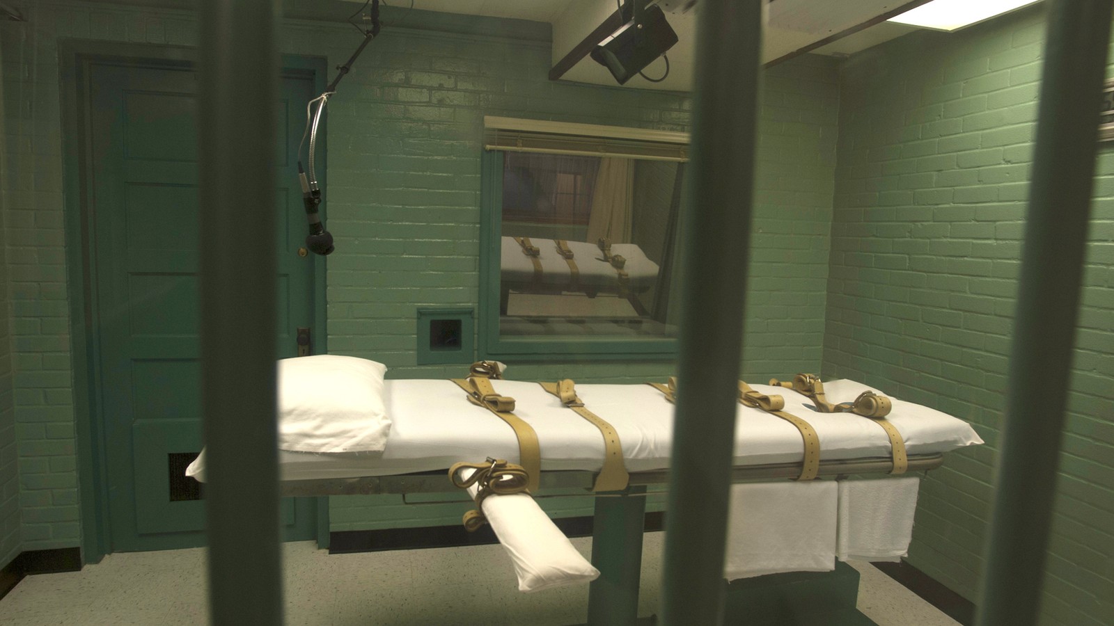 Clayton Lockett and the World s Deepening Death Penalty Divide