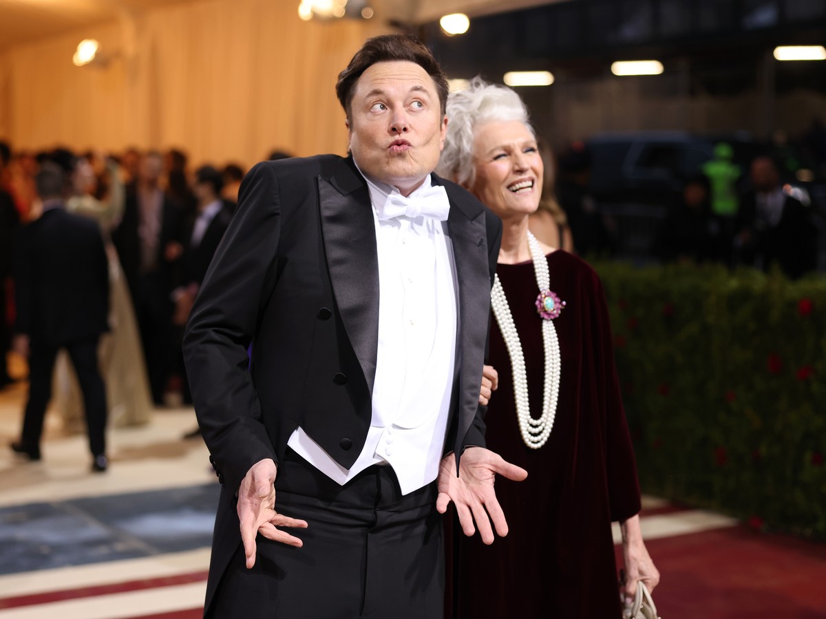 The Childish Drama of Elon Musk - The Atlantic