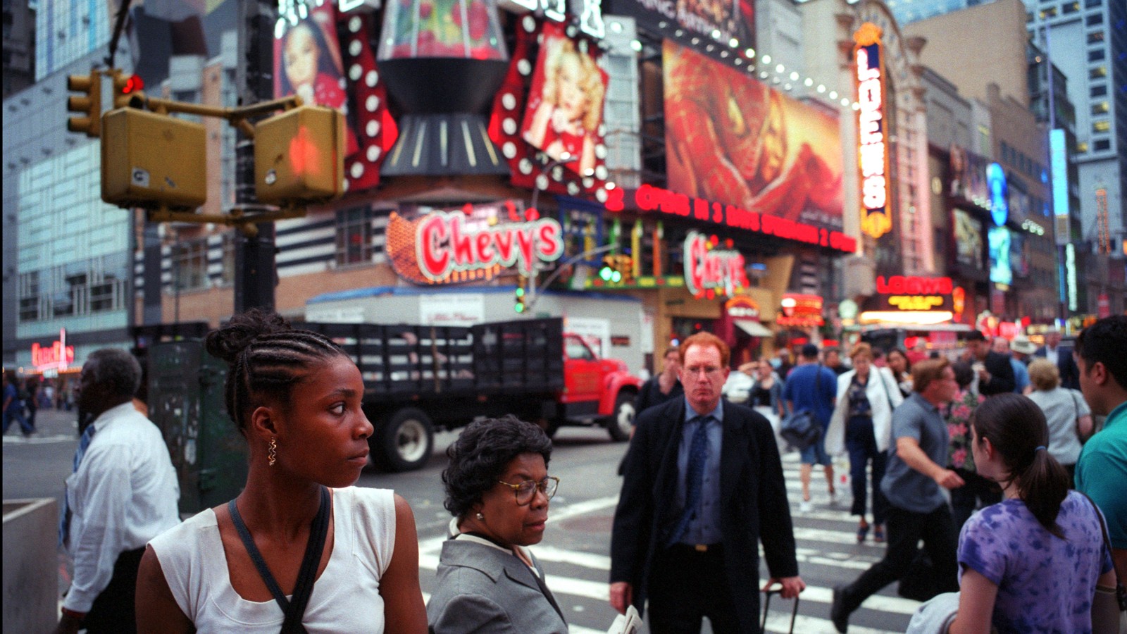 Crime on decline in Times Square, but NYC officials still trying