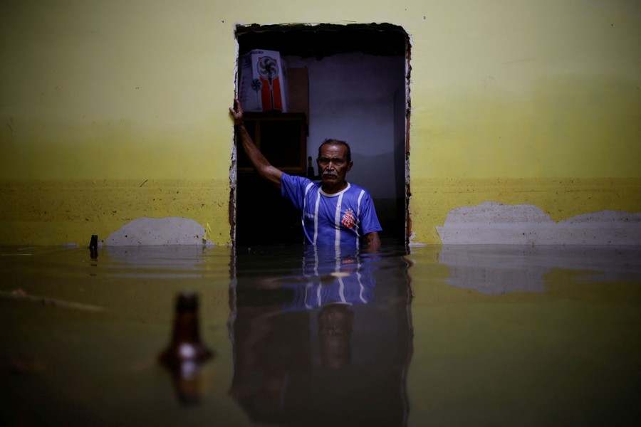 Photos Heavy Rainfall Causes Severe Flooding in Brazil The Atlantic