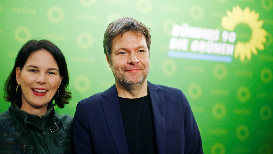 Robert Habeck and Annalena Baerbock, the German Greens leaders, at a news conference in Berlin