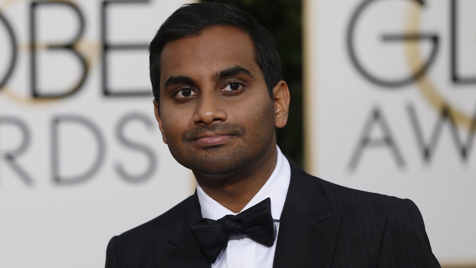 Aziz Ansari wearing a tuxedo at the Golden Globe Awards