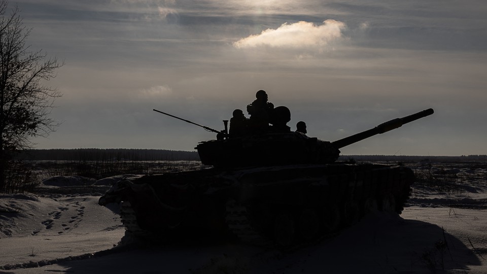 A Ukrainian tank crew trains in the Chernihiv region in December 2023.