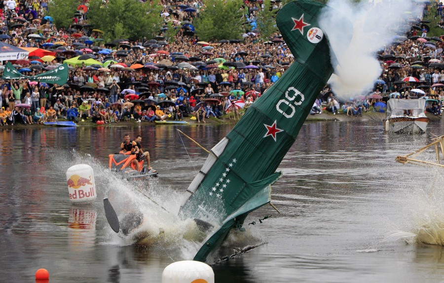 Flugtag 2025 The Most Creative Flying Machines Ever - 9pur3b9