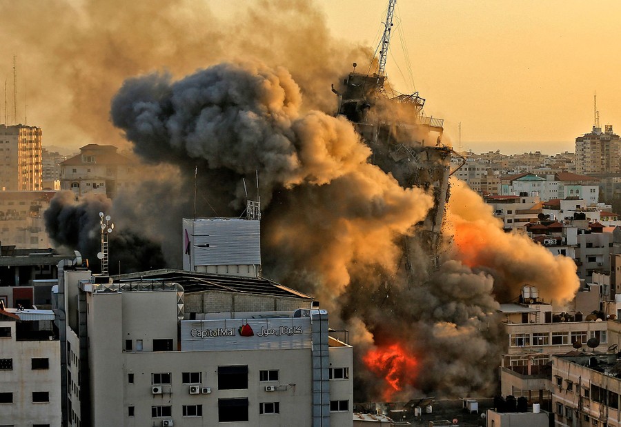 Israeli Strike Christmas 2021 Photos Violence Explodes Across Israel And Gaza The Atlantic