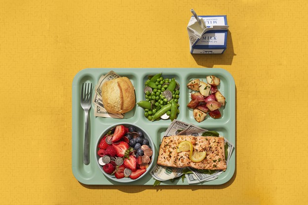 Tray with food and cash.