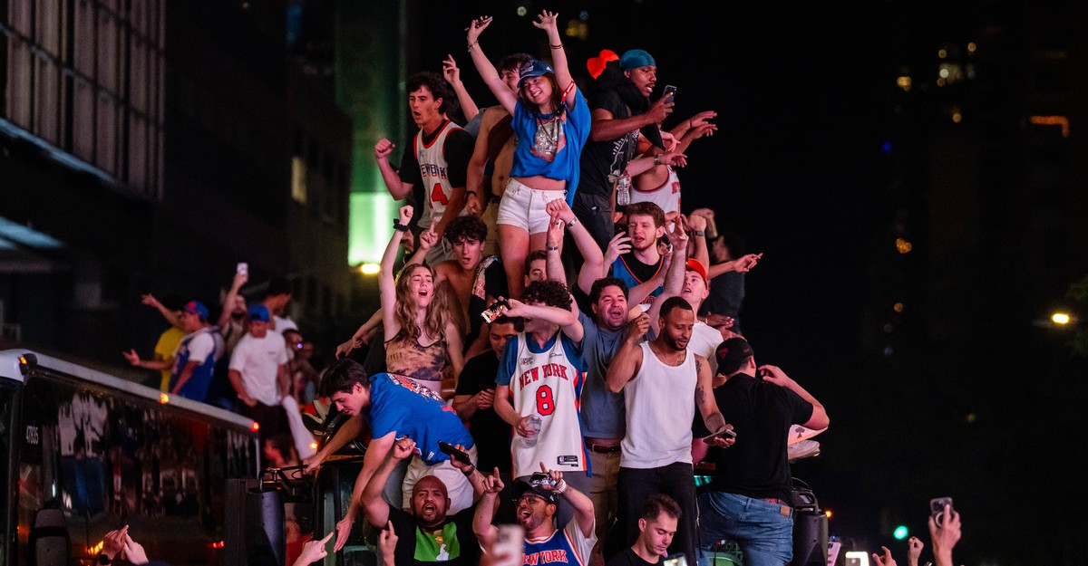 Photos: Knicks Fans Celebrate Their NBA Championship