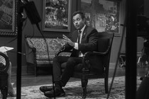 Vivek Ramaswamy speaks with PBS Firing Line host Margaret Hoover in Des Moines, Iowa