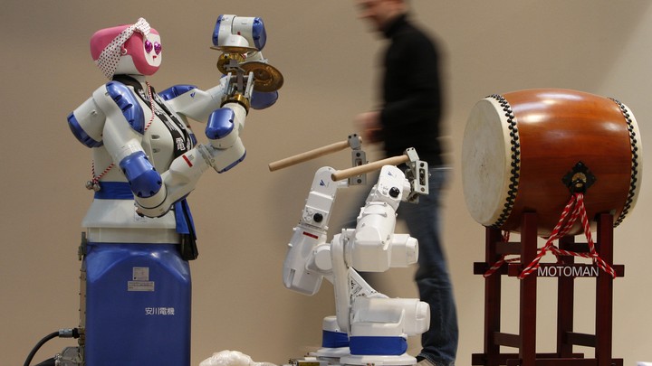 A Yaskawa robot at a trade fair in Germany