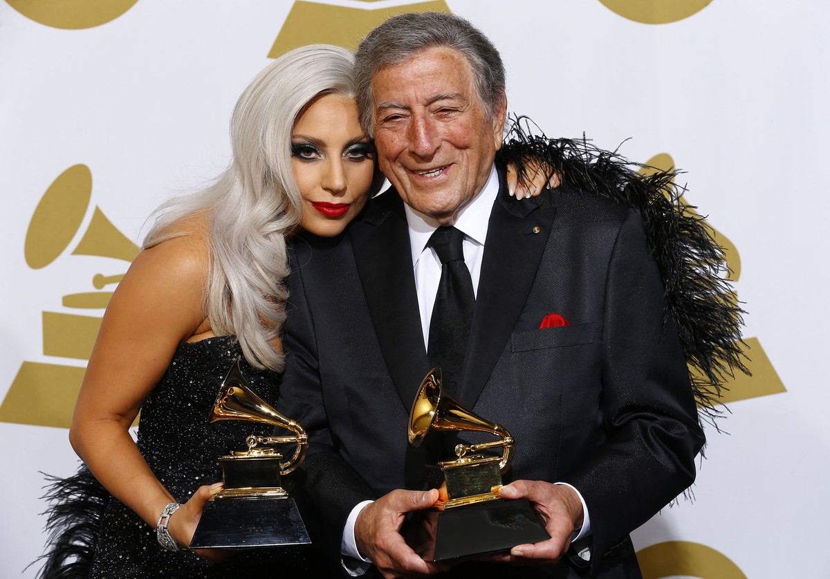 Photos: Remembering Tony Bennett (22 photos) – Seriously Photography