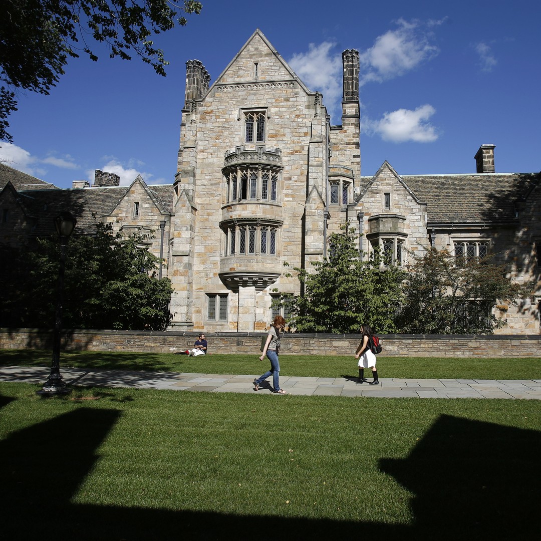 Op-ed: The university admits low-income students without