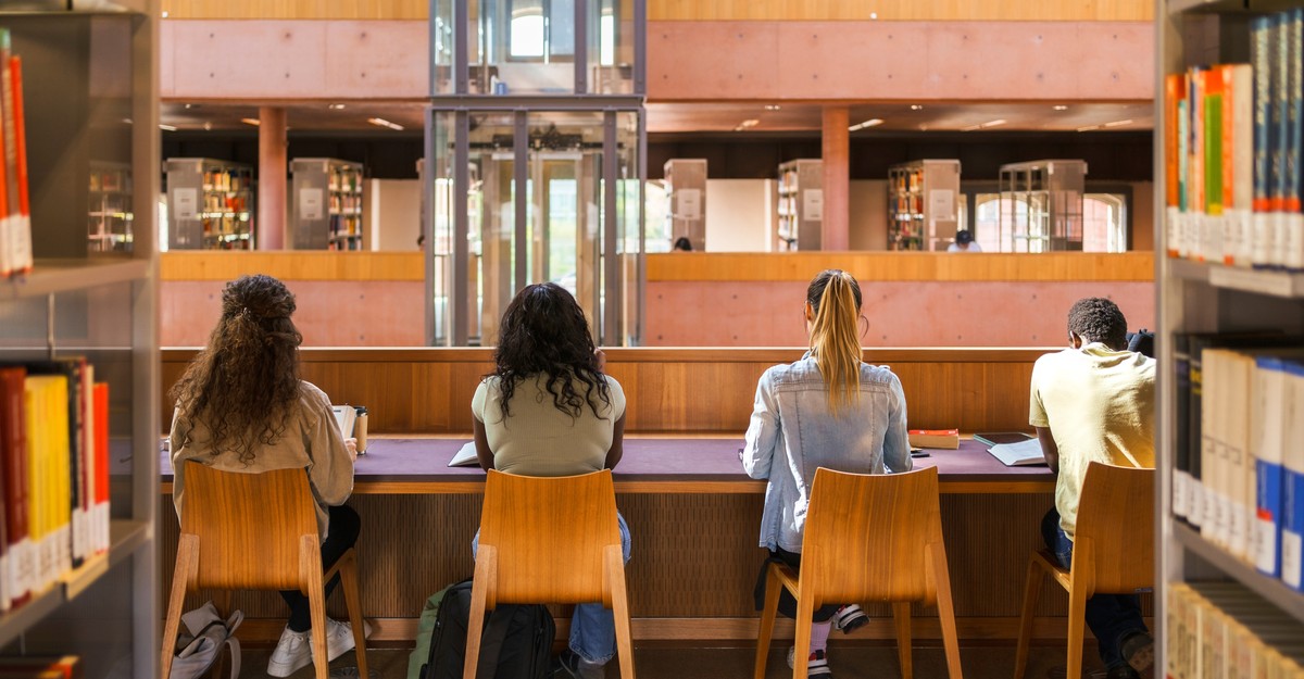 The Outbreaks That Could Rise on College Campuses