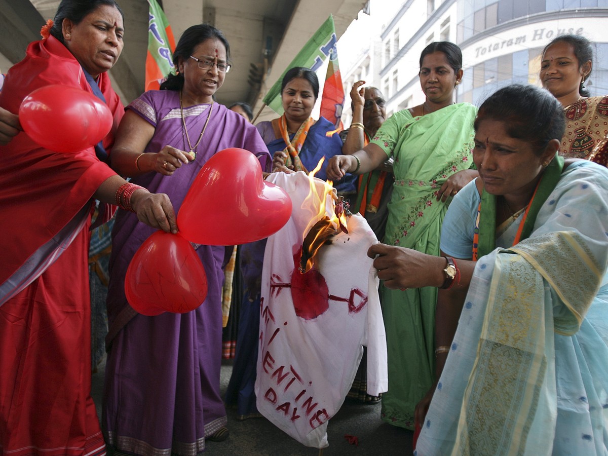 Rape Xxx India 2018 - The War on Valentine's Day in India - The Atlantic