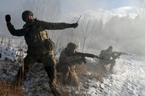 Ukrainian reserve troops taking part in military exercises