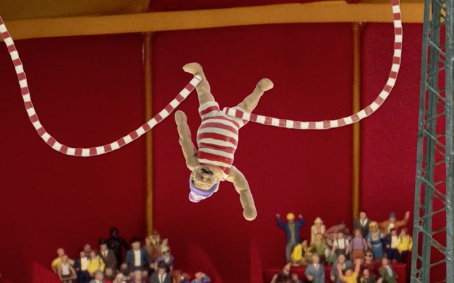John Dillermand at the circus