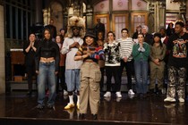Quinta Brunson with the cast of "SNL"