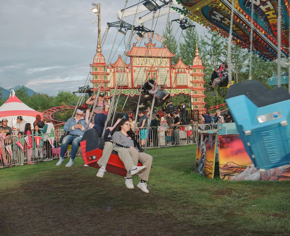 fair swing ride