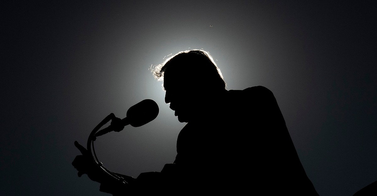 www.theatlantic.com