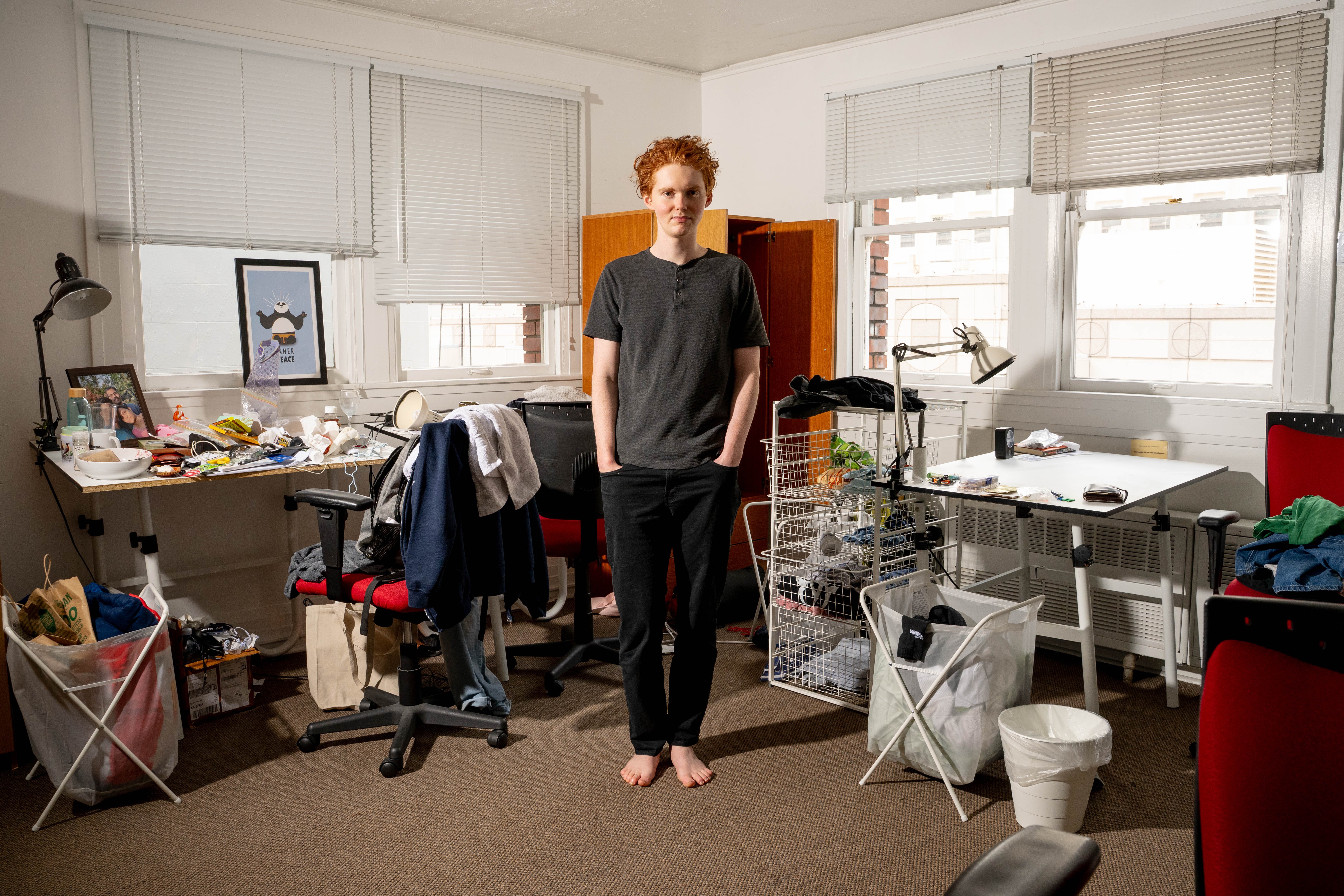I Spent a Week in a Hacker House