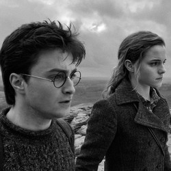 Daniel Radcliffe and Emma Watson in Harry Potter