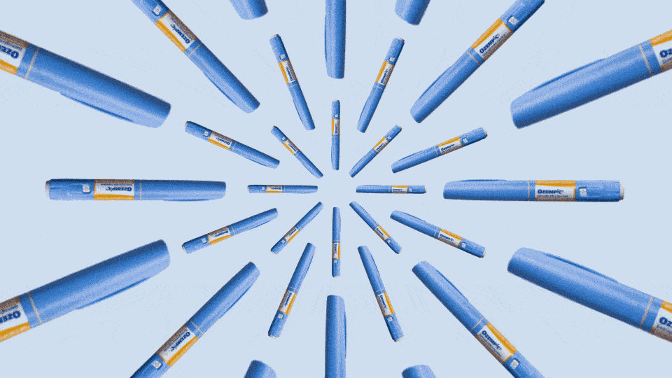 Moving image of Ozempic injectors rotating in a circular pattern.