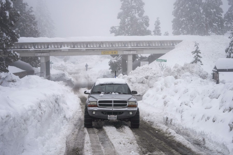 Photos A Blanket of Snow for California The Atlantic