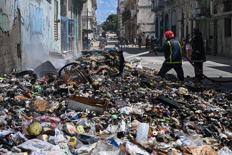 Photos: Cuba Runs out of Fuel - The Atlantic