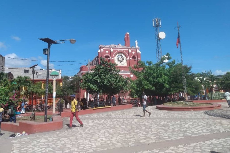 Photos A Horrific Earthquake in Haiti The Atlantic
