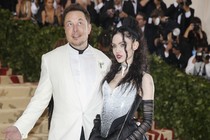 Elon Musk and Grimes at the 2018 Met Gala