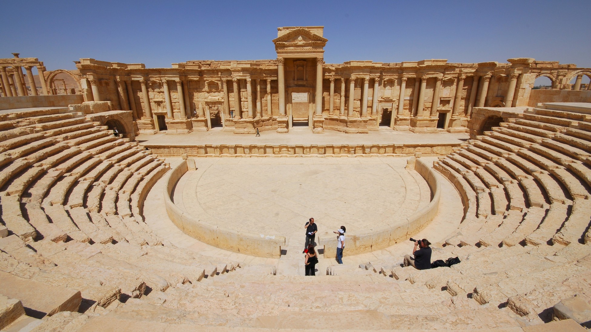 The Russian Orchestra That Played Palmyra's Ruins - The Atlantic