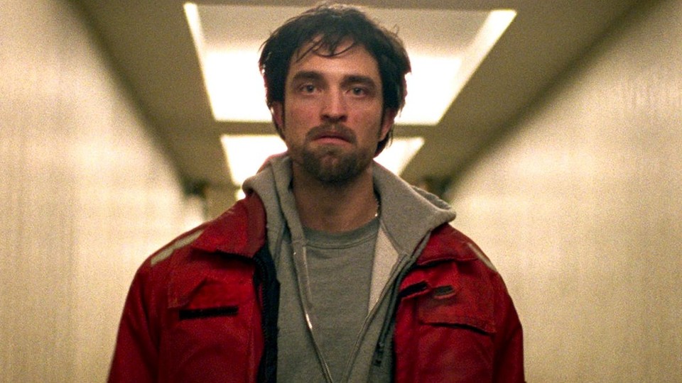 Good Time Review Robert Pattinson Is Electrifying In This Chaotic Thrill Ride The Atlantic