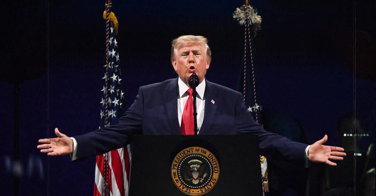 https://cdn.theatlantic.com/thumbor/Oskbd6nC4f3XLCFSI1T_B7Qeovk=/0x104:4900x2656/1200x625/media/img/mt/2026/07/2026_07_05_Trumps_July_4_Speech/original.jpg