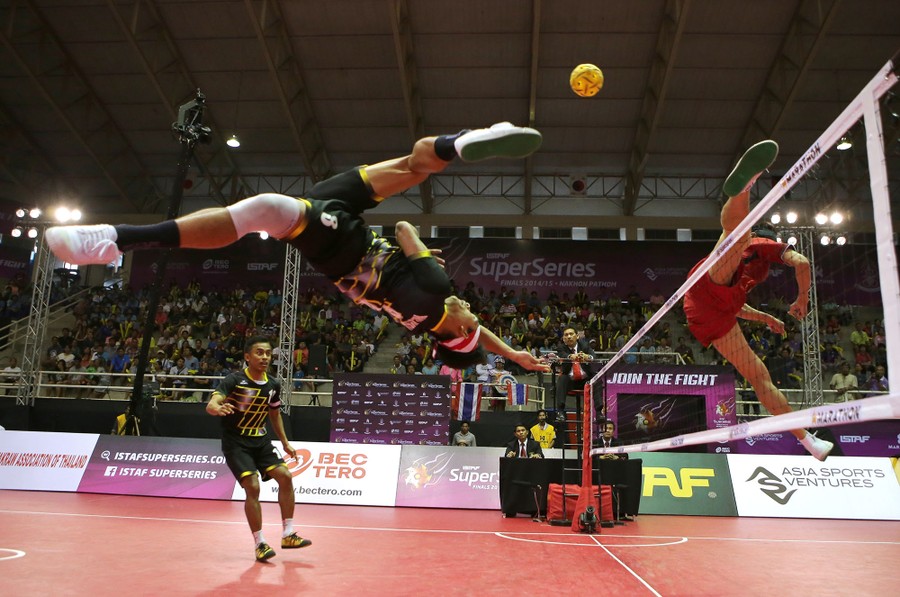 Sepak Takraw перевод