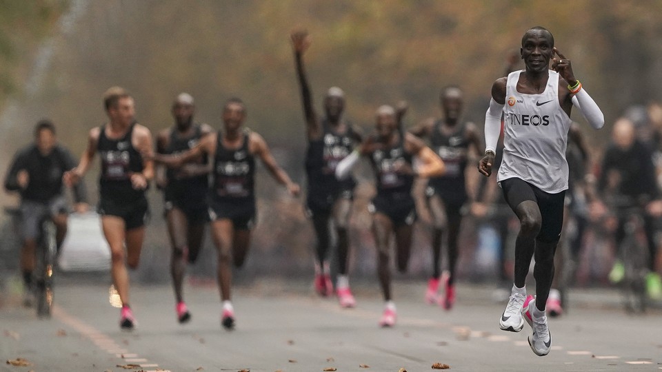 Kipchoge S Sub Two Hour Marathon How Legitimate Is It The Atlantic