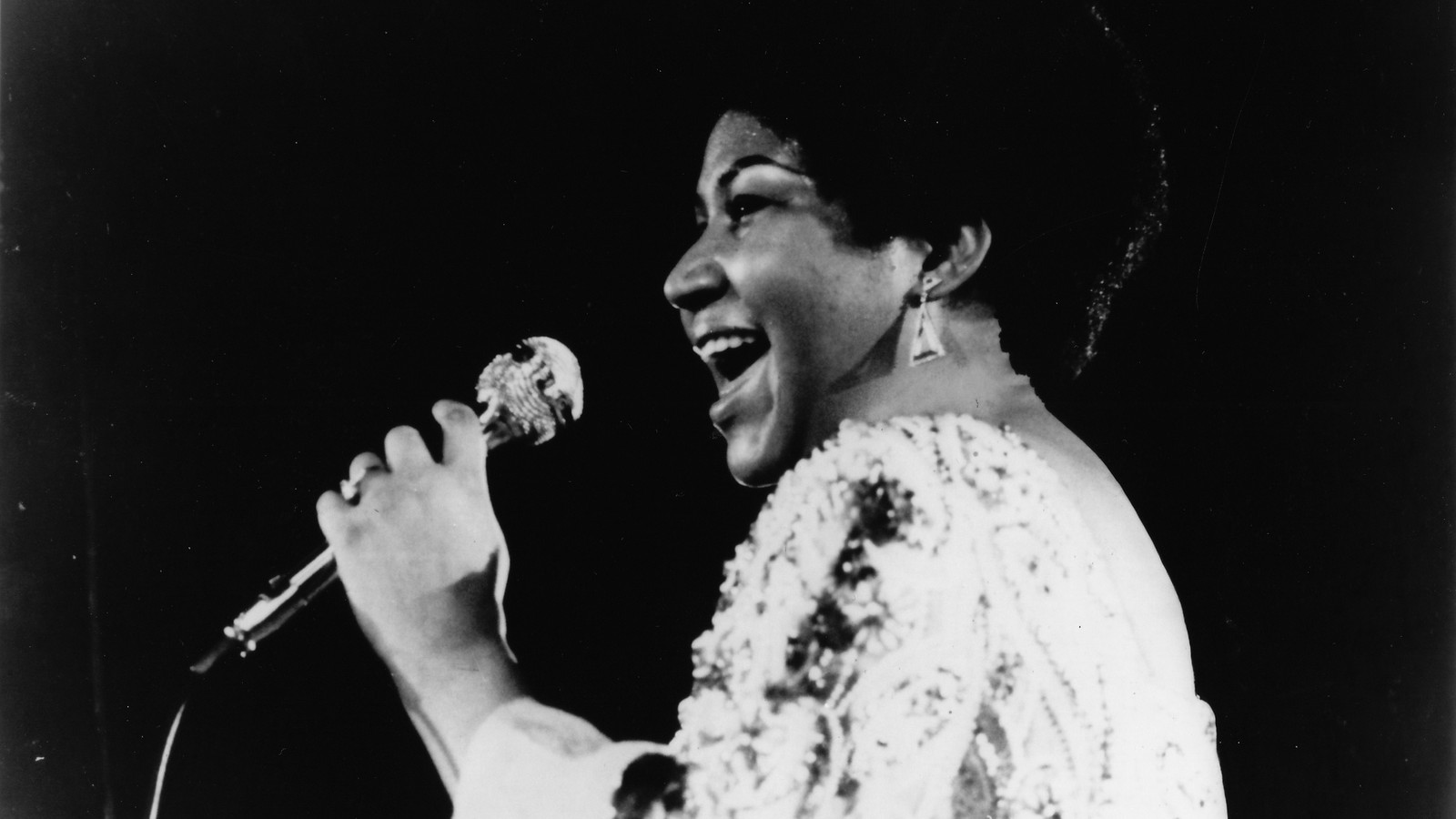 Remembering the Incomparable Aretha Franklin, Dead at 76 - The