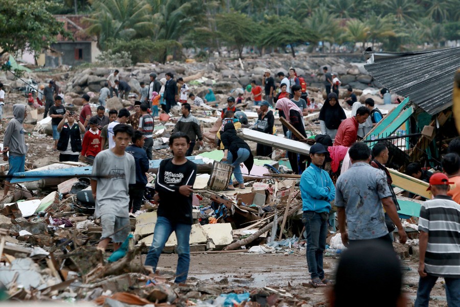 Photos: Deadly Tsunami Strikes Indonesia’s Sunda Strait - The Atlantic