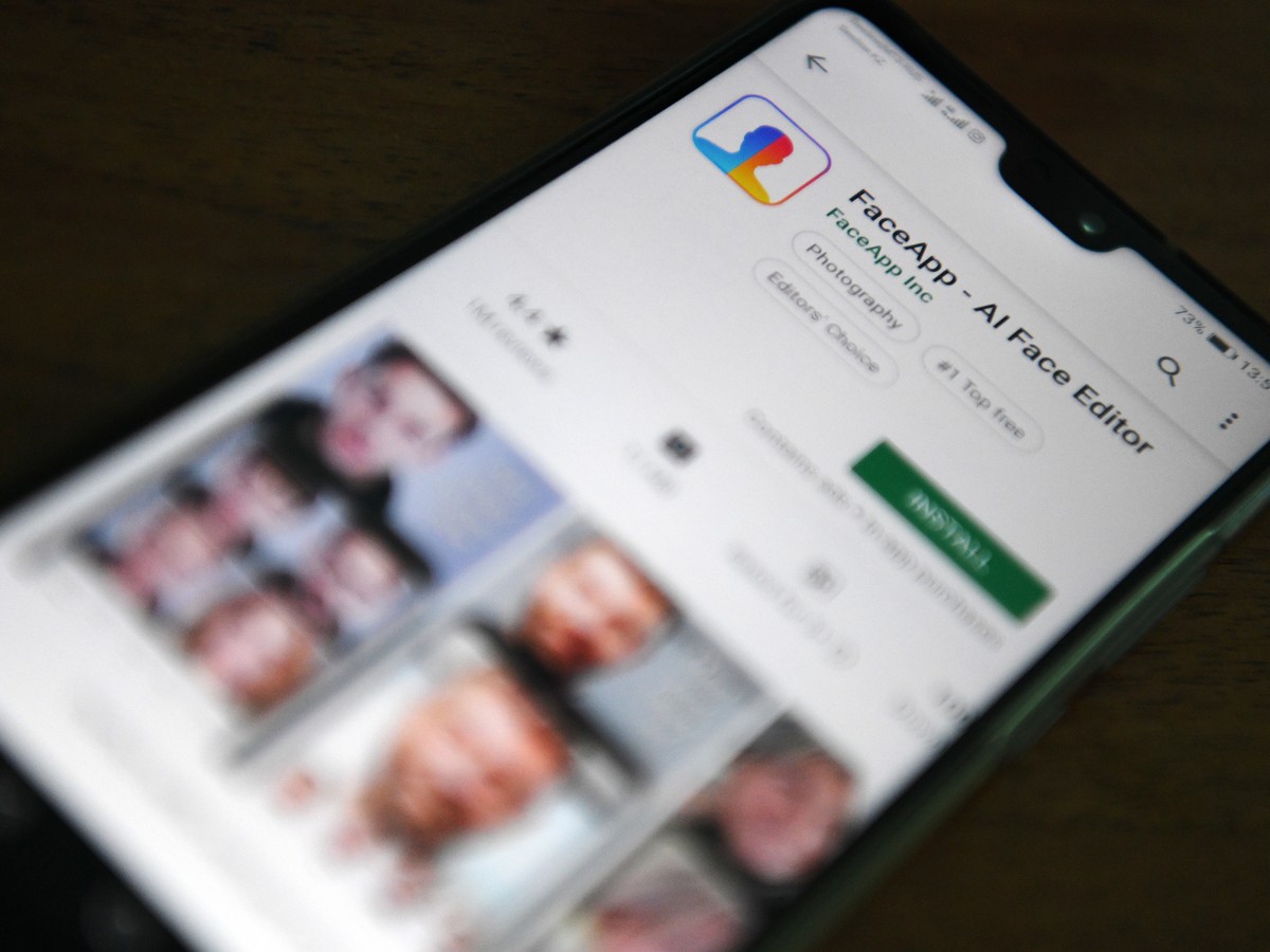 Beware! Fake Apps Pretending To Be The Viral 'FaceApp' Can Install