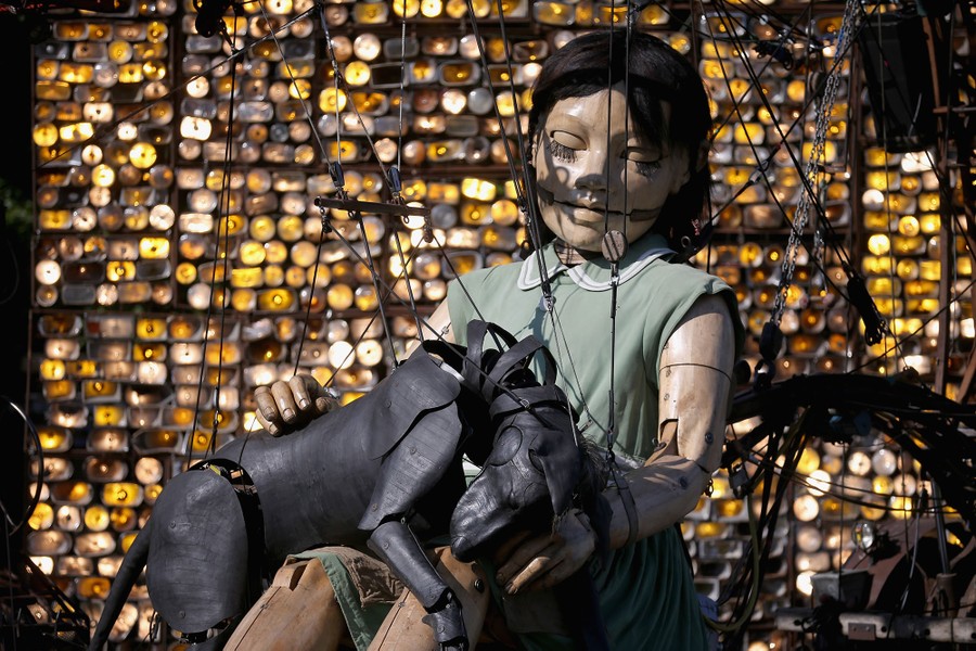 The Final Appearance of the Giant Puppets of Royal de Luxe The Atlantic