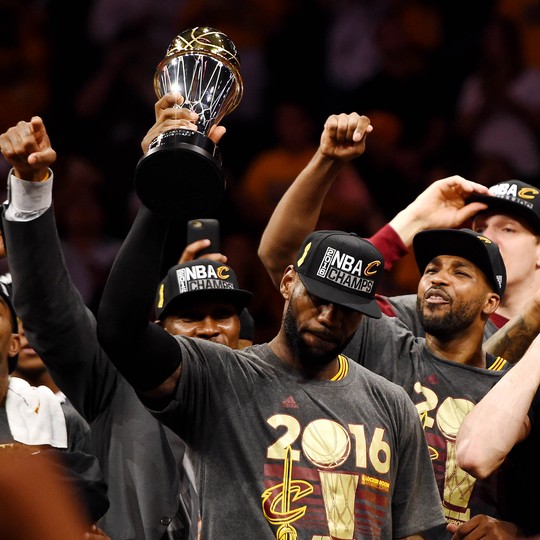 The Return of the King LeBron James s Cavaliers Beat Steph Curry s Warriors in the 2016 NBA Championship The Atlantic