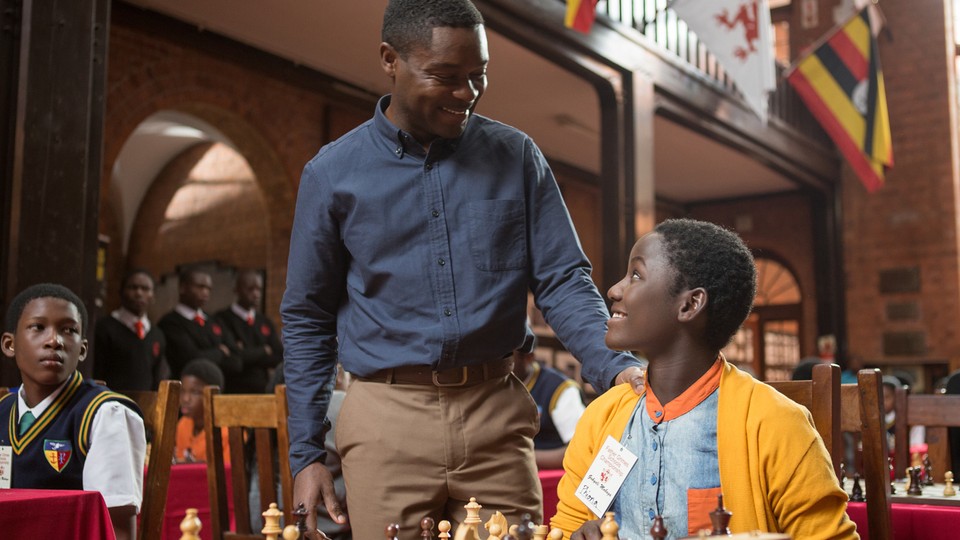 Queen of online katwe