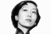 A black-and-white photograph of Eileen Chang